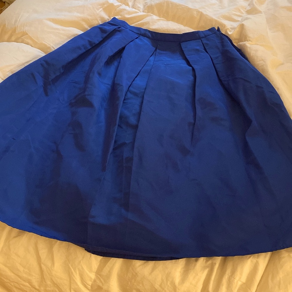 Lord & Taylor pleated blue skirt